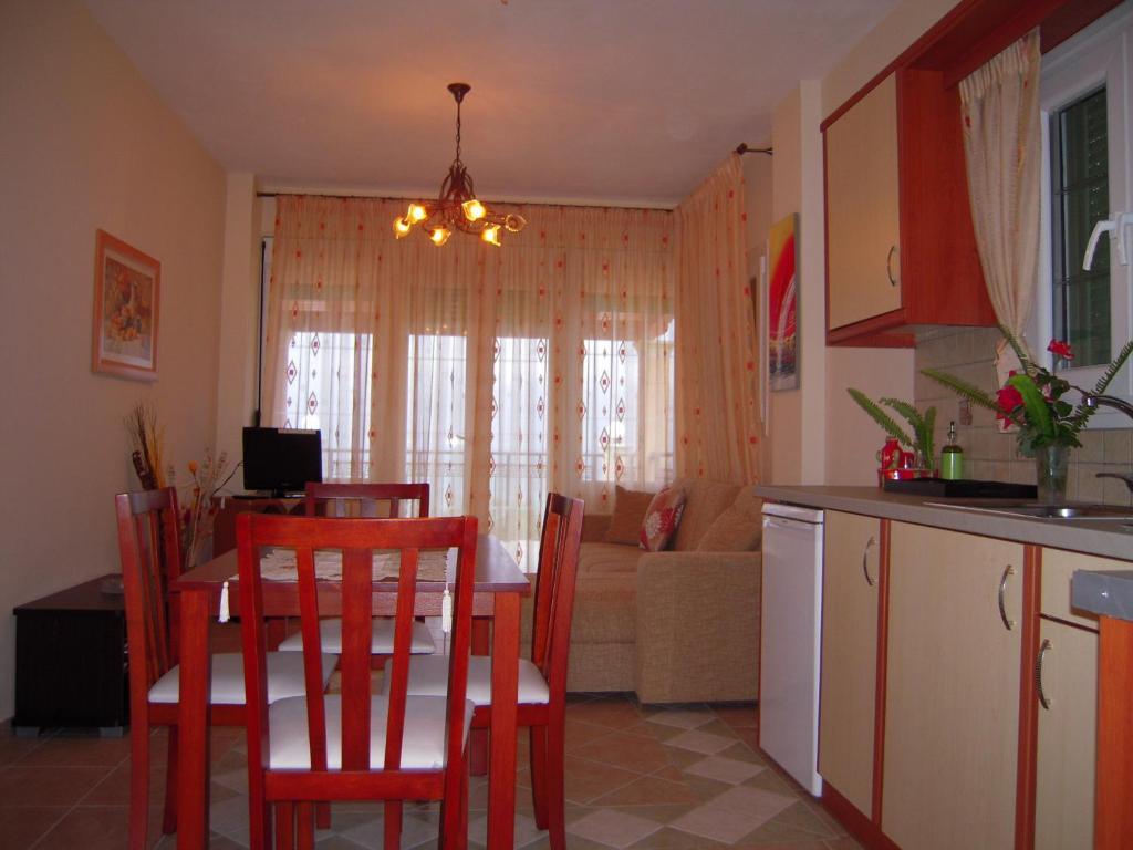 Villa Pepy Mesongi Room photo